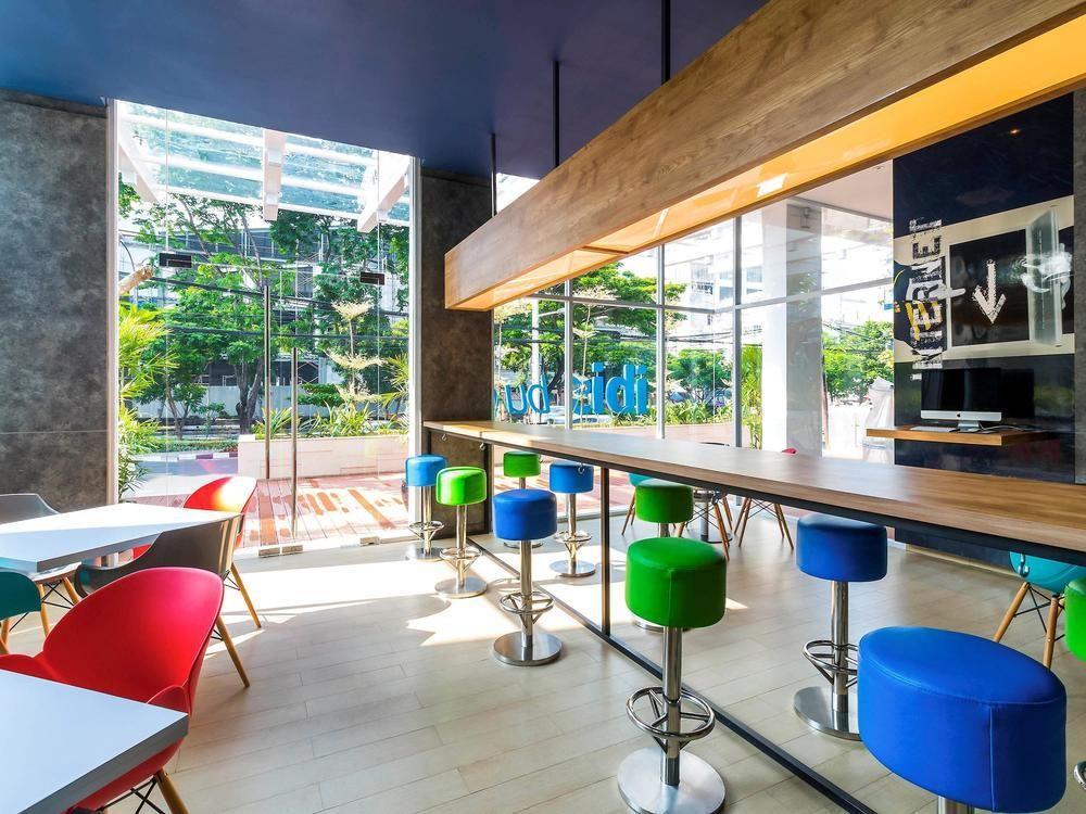 Deka Hotel Surabaya Hr Muhammad Exterior photo